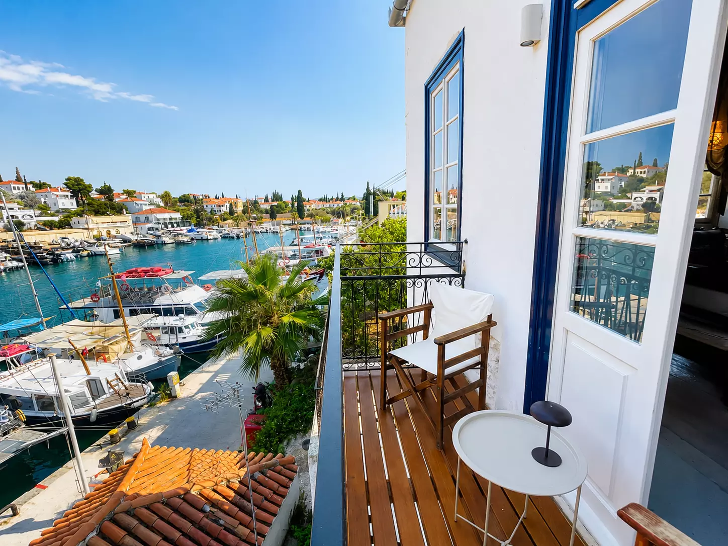 Chelidon Seafront Residence EL — Spetses